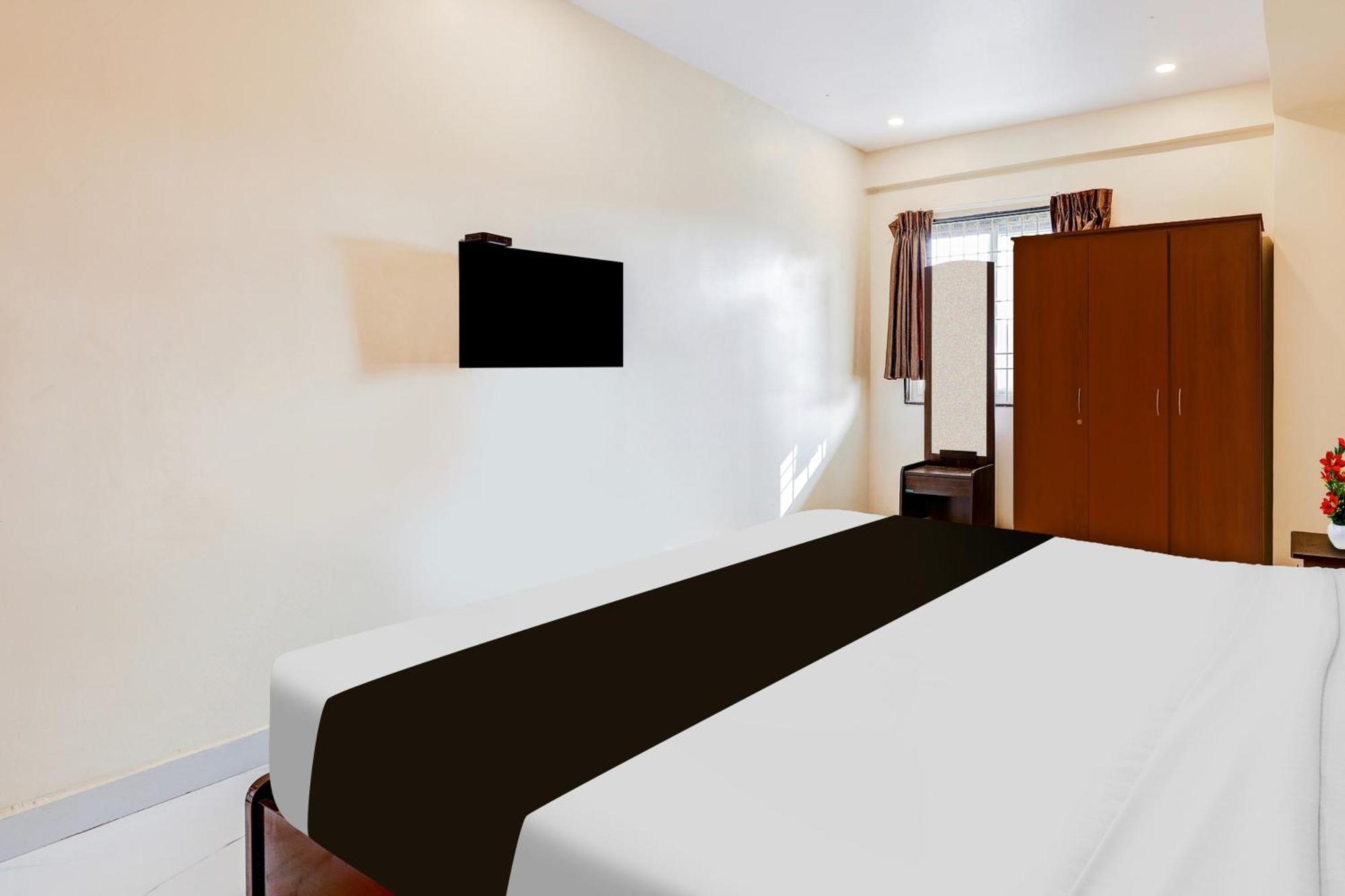Hotel Townhouse Pendurthi Visakhapatnam Sabbavaram Esterno foto